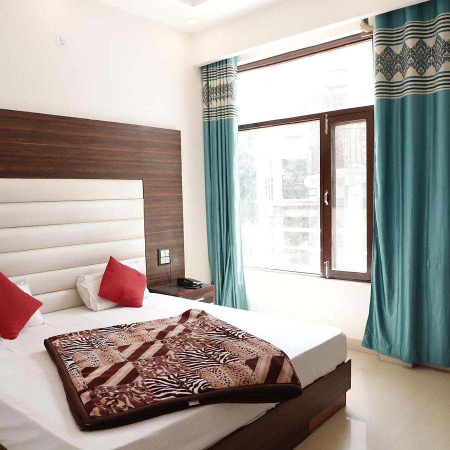 Rahul Hotel & Restaurant Mussoorie Quarto foto