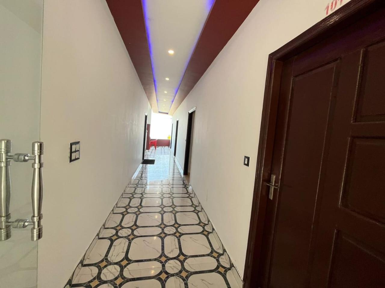 Rahul Hotel & Restaurant Mussoorie Exterior foto